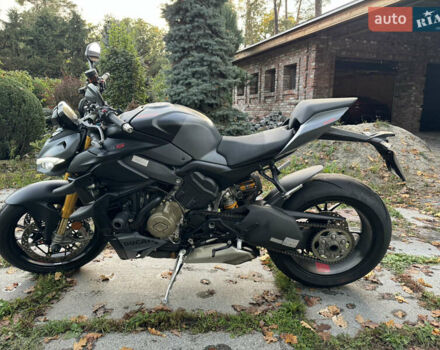 Серый Дукати Стритфайтер, объемом двигателя 1.1 л и пробегом 13 тыс. км за 25500 $, фото 9 на Automoto.ua