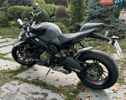 Серый Дукати Стритфайтер, объемом двигателя 1.1 л и пробегом 13 тыс. км за 25500 $, фото 6 на Automoto.ua