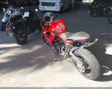 Дукати Суперспорт, объемом двигателя 2.02 л и пробегом 0 тыс. км за 3800 $, фото 2 на Automoto.ua