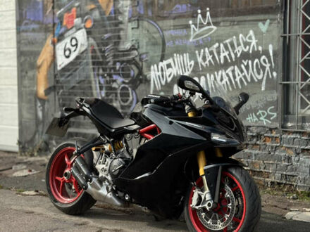 Дукати Суперспорт 2017 в Киеве на Automoto.ua Дукати Суперспорт, объемом двигателя 0 л и пробегом 4 тыс. км за 14700 $, фото 1 на Automoto.ua