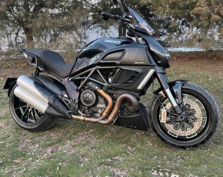 Дукати Diavel 1200 2013 в Днепре (Днепропетровске) на Automoto.ua Дукати Diavel 1200, объемом двигателя 1.2 л и пробегом 0 тыс. км за 12500 $, фото 1 на Automoto.ua