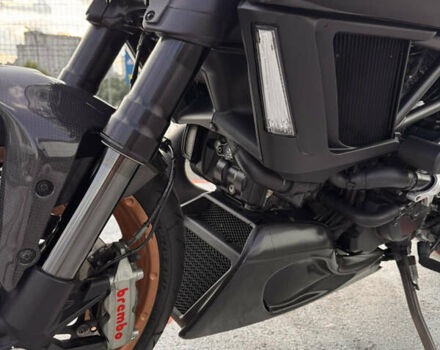 Дукати Diavel 1200, объемом двигателя 1.2 л и пробегом 10 тыс. км за 14000 $, фото 12 на Automoto.ua