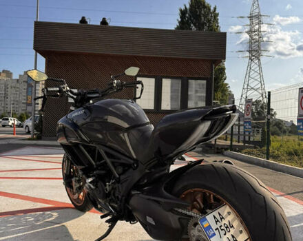Дукати Diavel 1200, объемом двигателя 1.2 л и пробегом 10 тыс. км за 14000 $, фото 3 на Automoto.ua