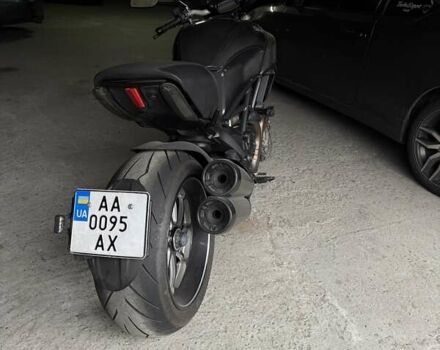 Серый Дукати Diavel 1200, объемом двигателя 1.2 л и пробегом 39 тыс. км за 11000 $, фото 4 на Automoto.ua