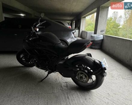 Серый Дукати Diavel 1200, объемом двигателя 1.2 л и пробегом 39 тыс. км за 11000 $, фото 8 на Automoto.ua