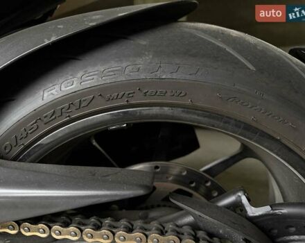 Серый Дукати Diavel 1200, объемом двигателя 1.2 л и пробегом 39 тыс. км за 11000 $, фото 11 на Automoto.ua