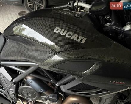 Серый Дукати Diavel 1200, объемом двигателя 1.2 л и пробегом 39 тыс. км за 11000 $, фото 1 на Automoto.ua