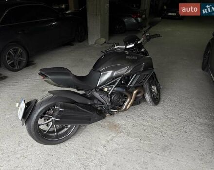 Серый Дукати Diavel 1200, объемом двигателя 1.2 л и пробегом 39 тыс. км за 11000 $, фото 9 на Automoto.ua