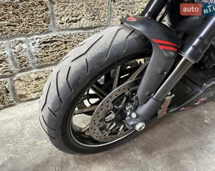 Дукати Diavel 1200 Carbon, объемом двигателя 0 л и пробегом 14 тыс. км за 10700 $, фото 8 на Automoto.ua