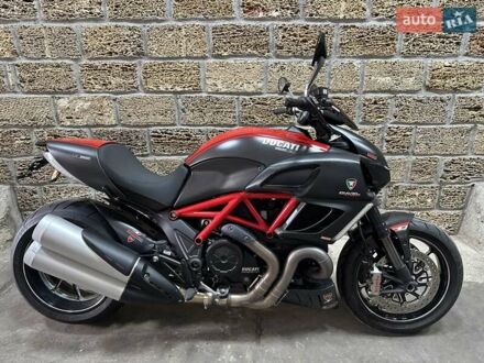 Дукати Diavel 1200 Carbon 2011 в Одессе на Automoto.ua Дукати Diavel 1200 Carbon, объемом двигателя 0 л и пробегом 14 тыс. км за 10700 $, фото 1 на Automoto.ua