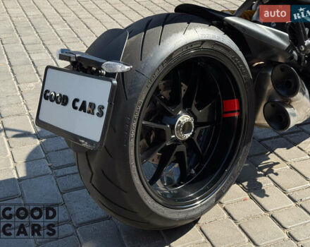 Черный Дукати Diavel 1260S, объемом двигателя 1.26 л и пробегом 25 тыс. км за 22000 $, фото 8 на Automoto.ua