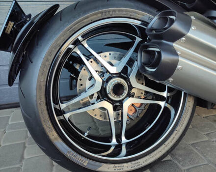 Білий Дукаті Diavel AMG, об'ємом двигуна 1.2 л та пробігом 15 тис. км за 12900 $, фото 7 на Automoto.ua
