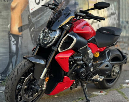 Дукати Diavel V4 1158, объемом двигателя 0 л и пробегом 5 тыс. км за 29000 $, фото 4 на Automoto.ua