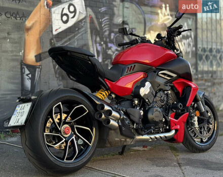 Дукати Diavel V4 1158, объемом двигателя 0 л и пробегом 5 тыс. км за 29000 $, фото 2 на Automoto.ua
