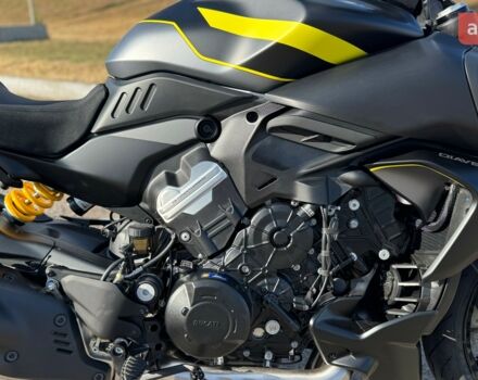 Дукаті Diavel V4 1158, об'ємом двигуна 1.16 л та пробігом 0 тис. км за 34566 $, фото 14 на Automoto.ua