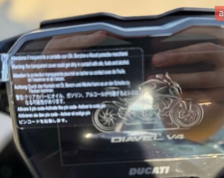 Дукаті Diavel V4 1158, об'ємом двигуна 1.16 л та пробігом 0 тис. км за 34566 $, фото 10 на Automoto.ua