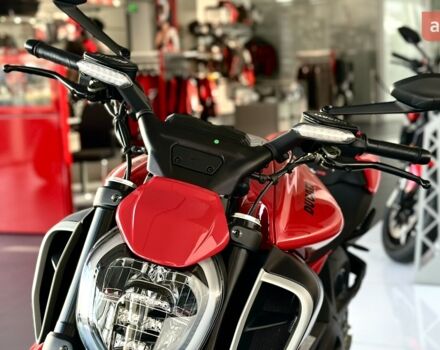 купити нове авто Дукаті Diavel V4 1158 2025 року від офіційного дилера Ducati «УКРАВТО КИЇВ» Дукаті фото
