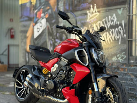 Дукаті Diavel V4 1158, об'ємом двигуна 0 л та пробігом 5 тис. км за 29000 $, фото 1 на Automoto.ua