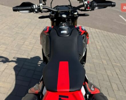 Дукати Hypermotard 698, объемом двигателя 0.66 л и пробегом 0 тыс. км за 18079 $, фото 10 на Automoto.ua