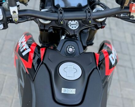 Дукати Hypermotard 698, объемом двигателя 0.66 л и пробегом 0 тыс. км за 18079 $, фото 37 на Automoto.ua