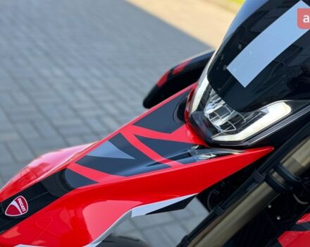Дукати Hypermotard 698, объемом двигателя 0.66 л и пробегом 0 тыс. км за 18079 $, фото 32 на Automoto.ua
