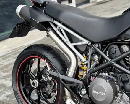 Чорний Дукаті Hypermotard 796, об'ємом двигуна 0.8 л та пробігом 24 тис. км за 6699 $, фото 15 на Automoto.ua
