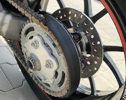 Чорний Дукаті Hypermotard 796, об'ємом двигуна 0.8 л та пробігом 24 тис. км за 6999 $, фото 12 на Automoto.ua