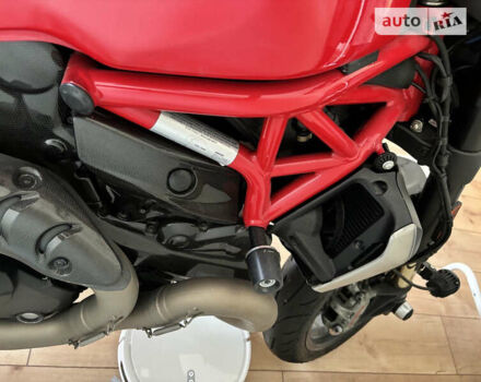 Красный Дукати Monster 1200, объемом двигателя 1.2 л и пробегом 10 тыс. км за 14000 $, фото 14 на Automoto.ua