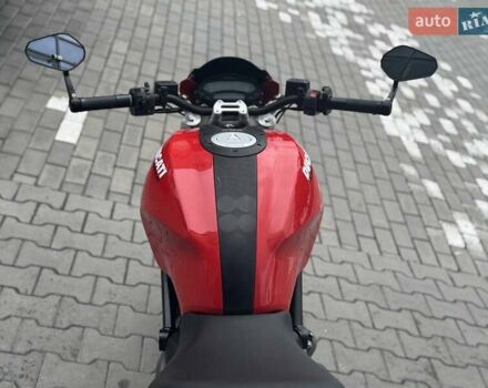 Червоний Дукаті Monster 696, об'ємом двигуна 0.7 л та пробігом 37 тис. км за 5699 $, фото 8 на Automoto.ua