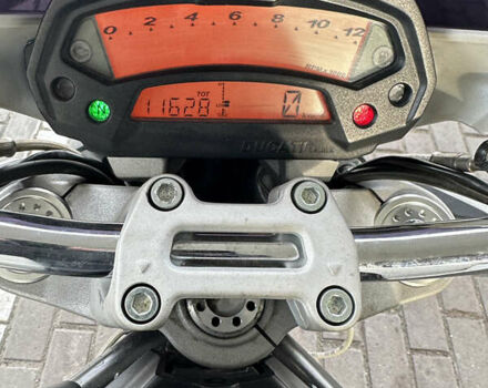 Серый Дукати Monster 696, объемом двигателя 0.7 л и пробегом 12 тыс. км за 3099 $, фото 7 на Automoto.ua