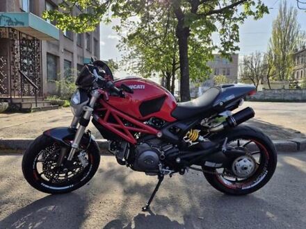 Дукати Monster 796, объемом двигателя 0 л и пробегом 32 тыс. км за 7500 $, фото 1 на Automoto.ua