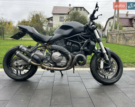 Черный Дукати Monster 821, объемом двигателя 0.82 л и пробегом 28 тыс. км за 8900 $, фото 10 на Automoto.ua