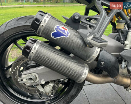 Черный Дукати Monster 821, объемом двигателя 0.82 л и пробегом 28 тыс. км за 8900 $, фото 6 на Automoto.ua