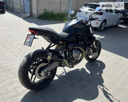 Черный Дукати Monster 821, объемом двигателя 0.82 л и пробегом 12 тыс. км за 9200 $, фото 5 на Automoto.ua