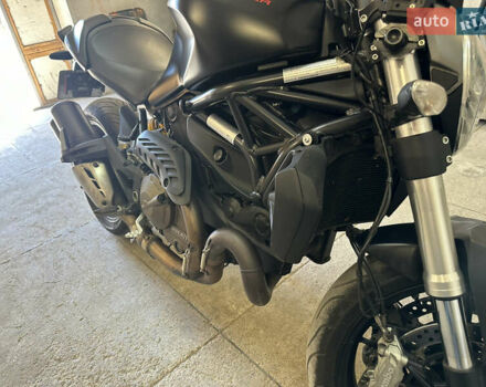 Дукати Monster 821, объемом двигателя 0.85 л и пробегом 13 тыс. км за 7600 $, фото 4 на Automoto.ua