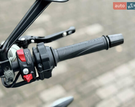 Дукати Monster Plus 937, объемом двигателя 0.9 л и пробегом 3 тыс. км за 9999 $, фото 10 на Automoto.ua