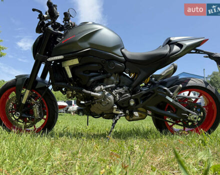 Серый Дукати Monster Plus 937, объемом двигателя 0.93 л и пробегом 6 тыс. км за 9900 $, фото 6 на Automoto.ua