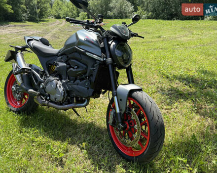 Серый Дукати Monster Plus 937, объемом двигателя 0.93 л и пробегом 6 тыс. км за 9900 $, фото 3 на Automoto.ua
