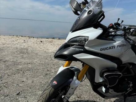Дукати Multistrada 1200S 2011 в Киеве на Automoto.ua Белый Дукати Multistrada 1200S, объемом двигателя 1.2 л и пробегом 50 тыс. км за 8500 $, фото 1 на Automoto.ua