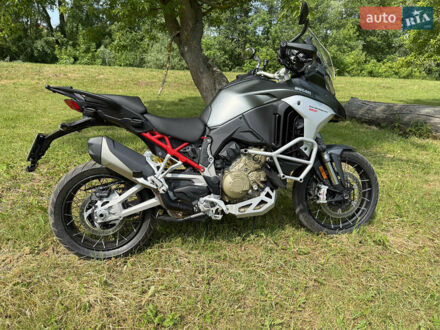 Дукати Multistrada V4S 2022 в Сумах на Automoto.ua Серый Дукати Multistrada V4S, объемом двигателя 1.1 л и пробегом 6 тыс. км за 23900 $, фото 1 на Automoto.ua
