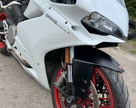 Белый Дукати Panigale 959, объемом двигателя 0.96 л и пробегом 12 тыс. км за 11200 $, фото 5 на Automoto.ua
