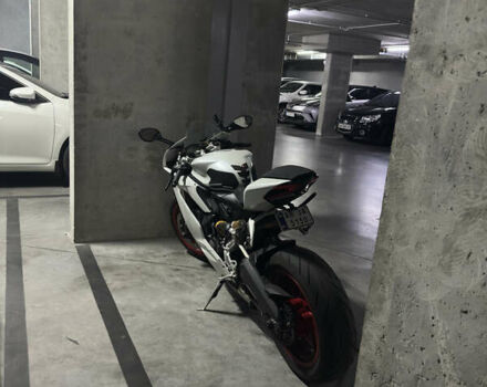 Білий Дукаті Panigale 959, об'ємом двигуна 0.96 л та пробігом 12 тис. км за 13000 $, фото 2 на Automoto.ua