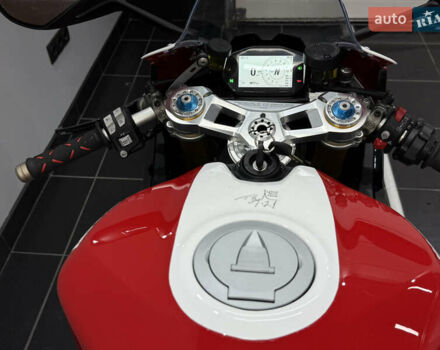Дукаті Panigale V2, об'ємом двигуна 0.96 л та пробігом 5 тис. км за 24700 $, фото 8 на Automoto.ua
