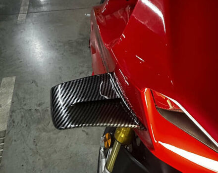 Красный Дукати Panigale V4S, объемом двигателя 1.1 л и пробегом 26 тыс. км за 26000 $, фото 14 на Automoto.ua