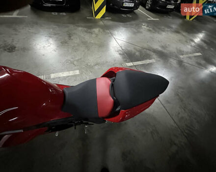 Красный Дукати Panigale V4S, объемом двигателя 1.1 л и пробегом 26 тыс. км за 26000 $, фото 9 на Automoto.ua