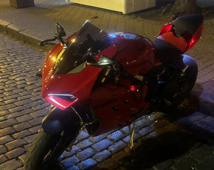 Красный Дукати Panigale V4S, объемом двигателя 1.1 л и пробегом 26 тыс. км за 26000 $, фото 3 на Automoto.ua