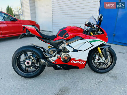 Червоний Дукаті Panigale V4S, об'ємом двигуна 1.1 л та пробігом 3 тис. км за 39900 $, фото 1 на Automoto.ua