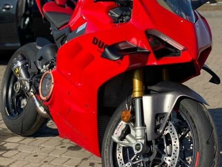 Дукати Panigale V4S 2022 в Харькове на Automoto.ua Красный Дукати Panigale V4S, объемом двигателя 1.1 л и пробегом 9 тыс. км за 27000 $, фото 1 на Automoto.ua