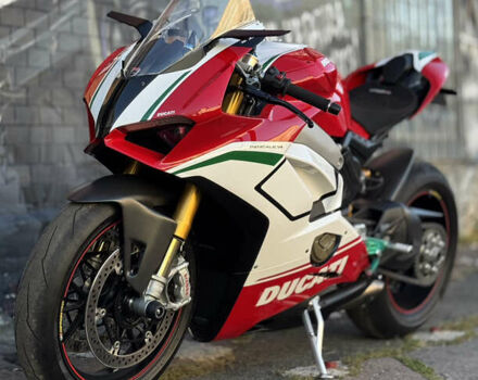 Дукати Panigale V4Speciale, объемом двигателя 0 л и пробегом 1 тыс. км за 43000 $, фото 4 на Automoto.ua