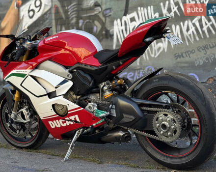 Дукати Panigale V4Speciale, объемом двигателя 0 л и пробегом 1 тыс. км за 43000 $, фото 2 на Automoto.ua